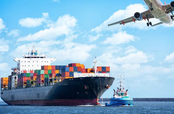 天津海运促进了南北经济文化交流，也奠定了天津作为海港城市的雏形